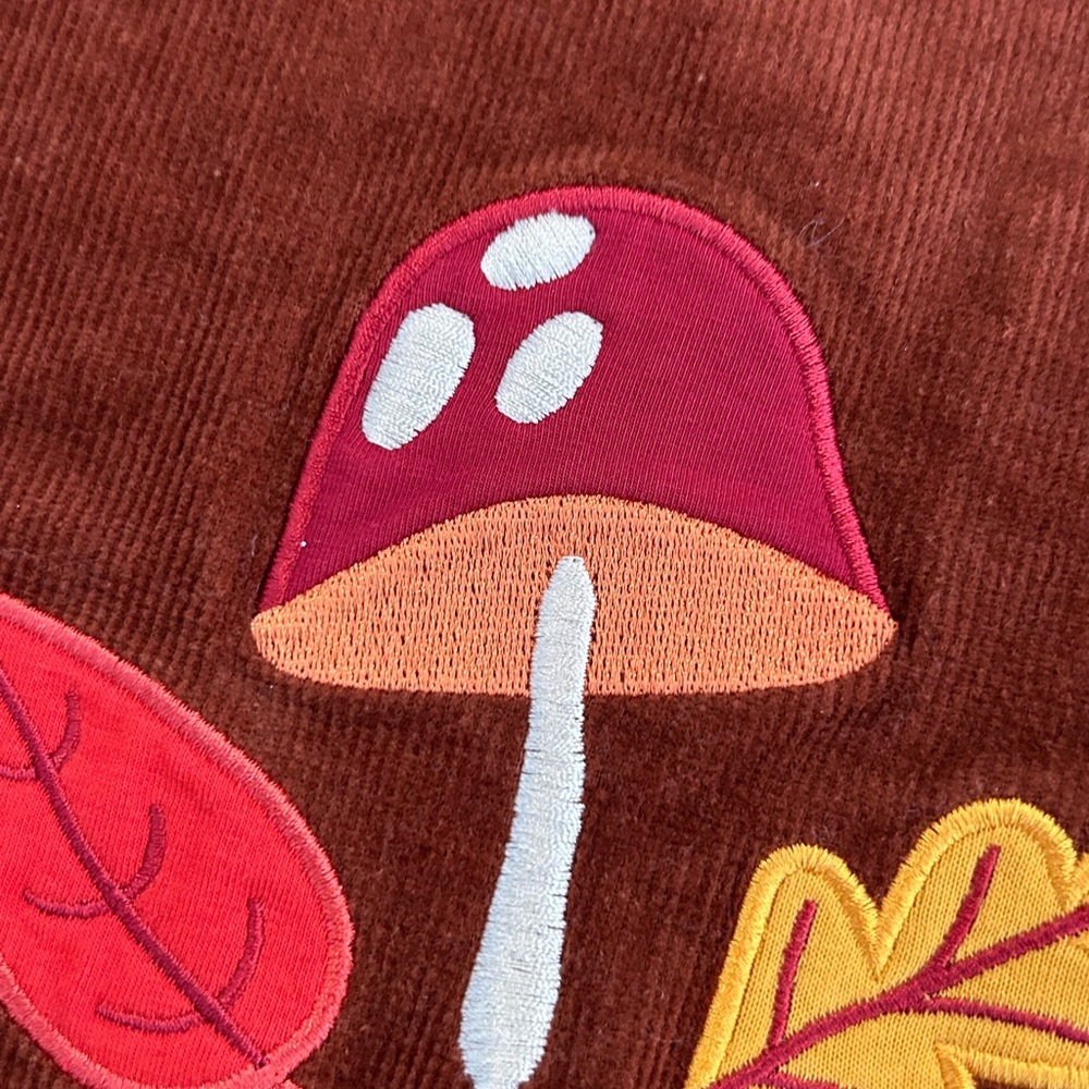 Adventurewear 360 Mushroom Corduroy Rusty Orange Girls Jumper

Size  6